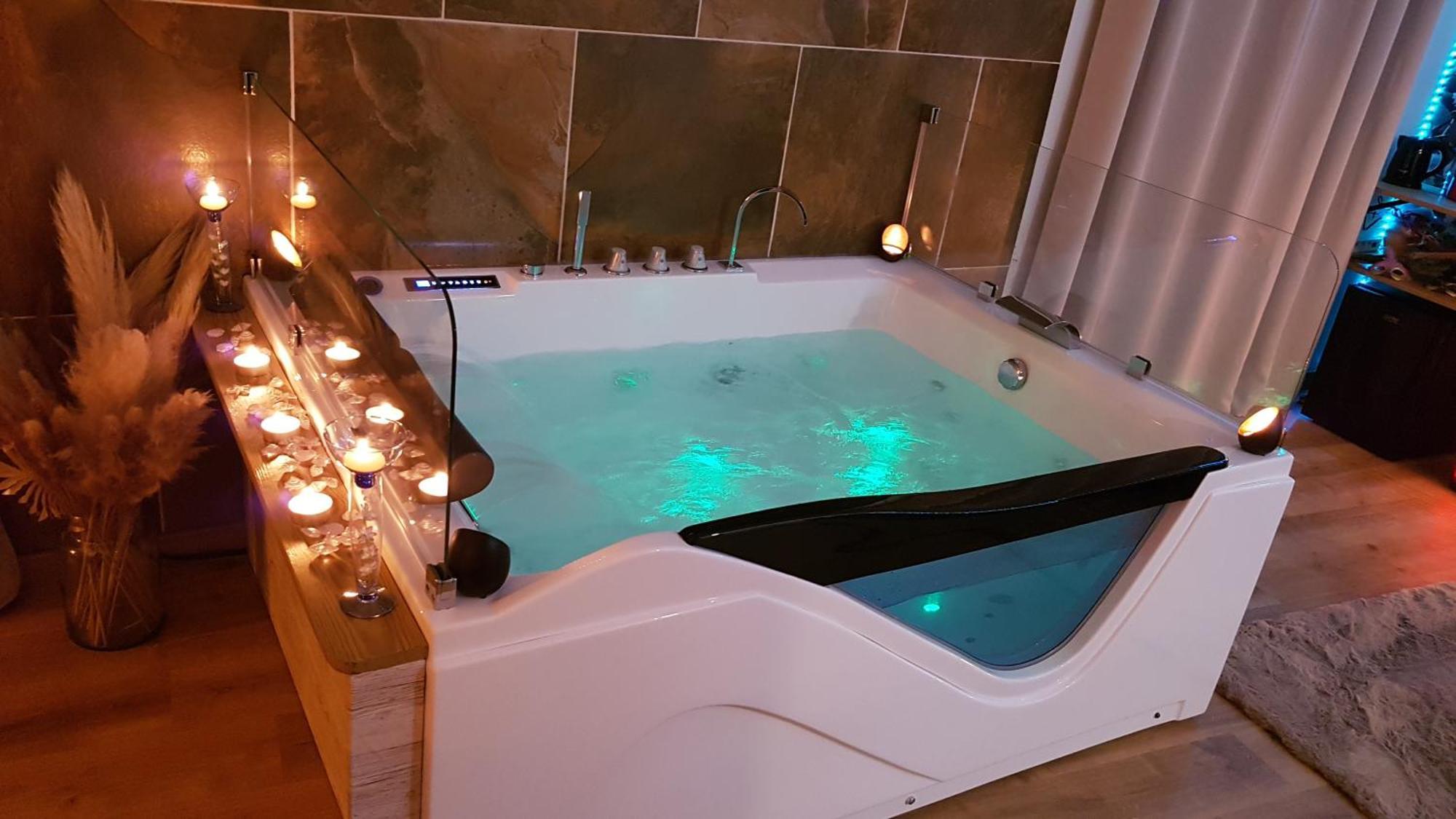 Love Room Jaccuzi Puisserguier Esterno foto